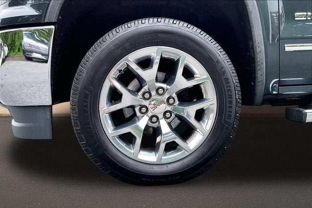 Used 2017 GMC Sierra 1500 SLT w/ SLT Premium Package AWD/4WD image 8