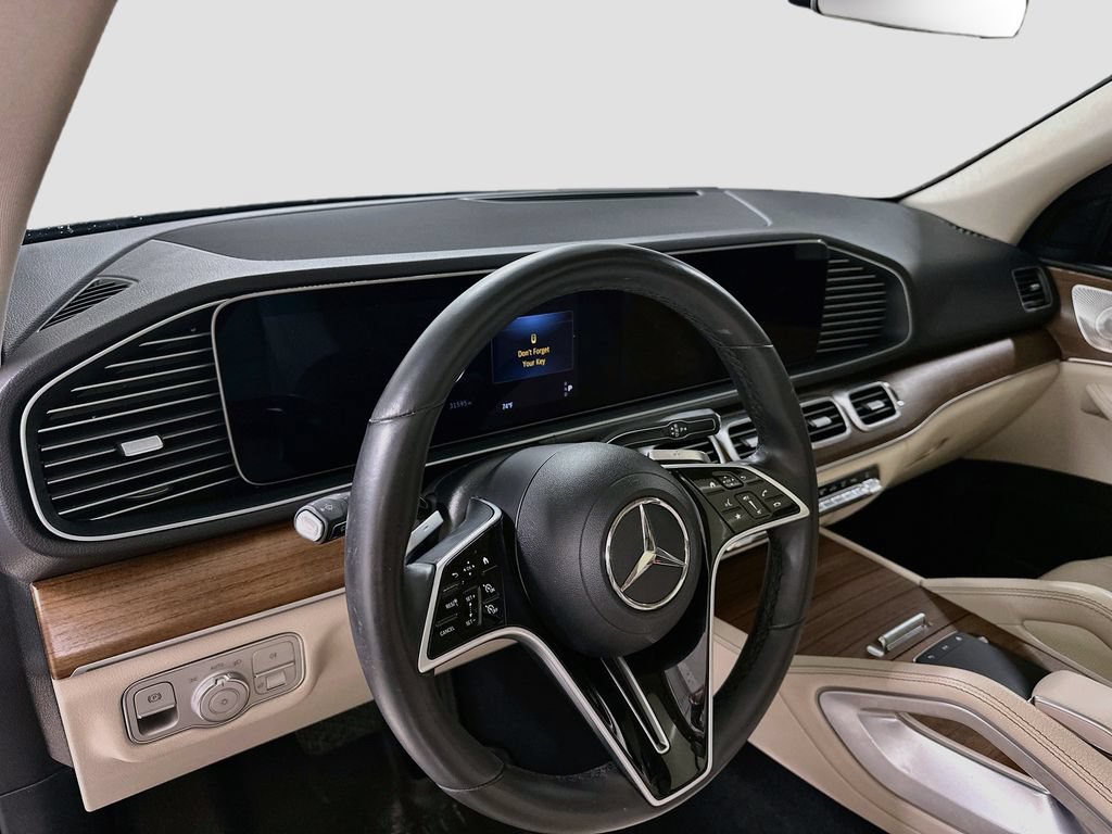 Used 2024 Mercedes-Benz GLE 450 4MATIC image 4