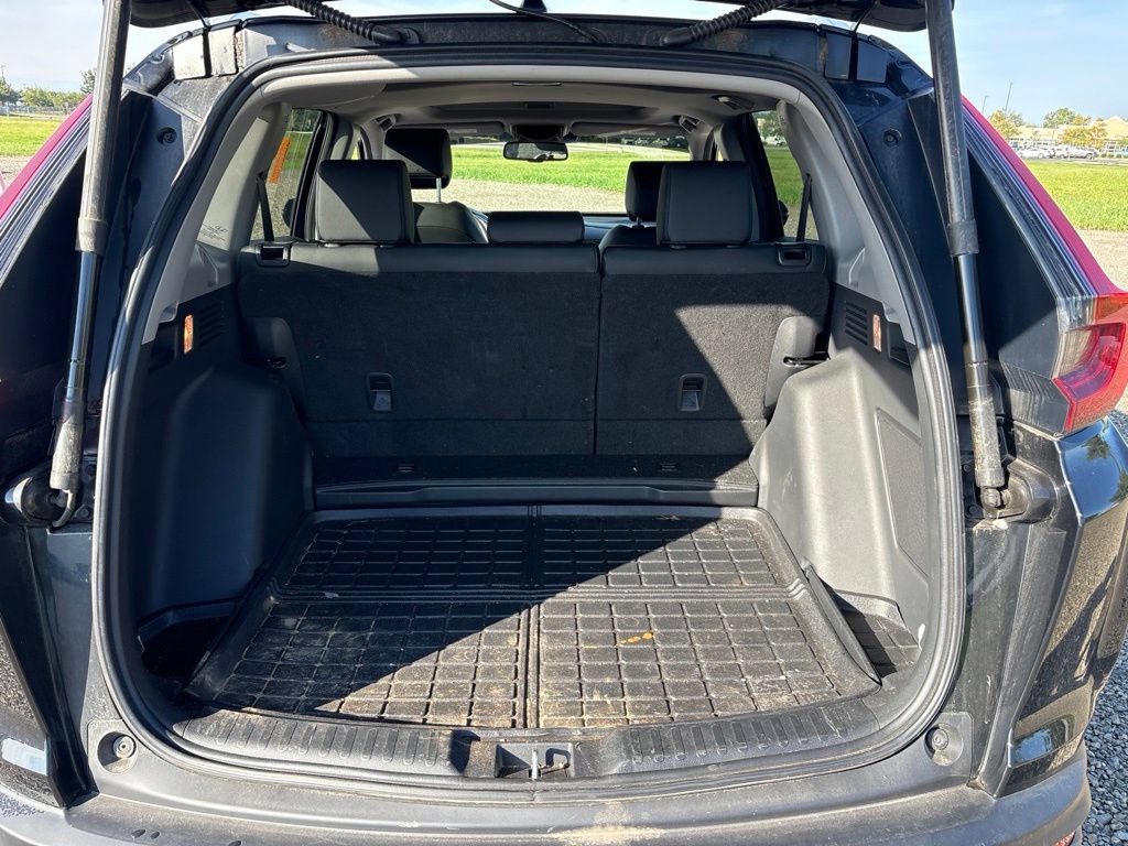 Used 2022 Honda CR-V Touring image 11