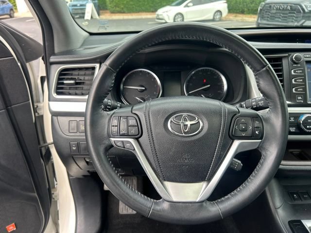 Used 2014 Toyota Highlander Limited FWD image 20