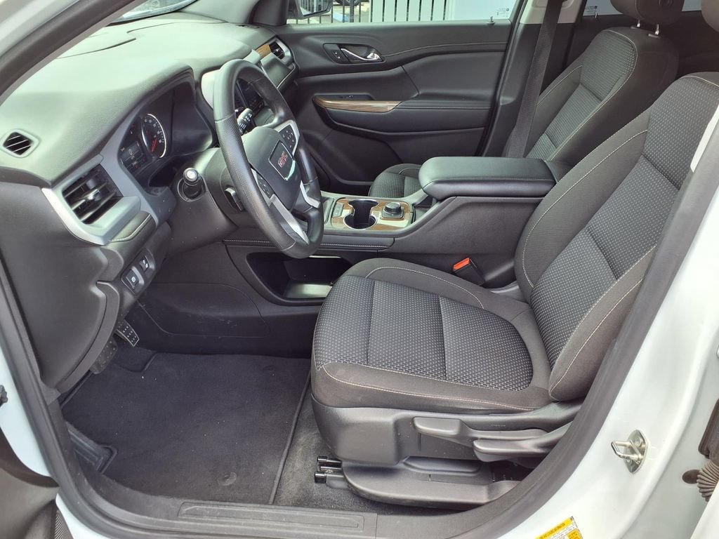 Used 2023 GMC Acadia SLE FWD image 21