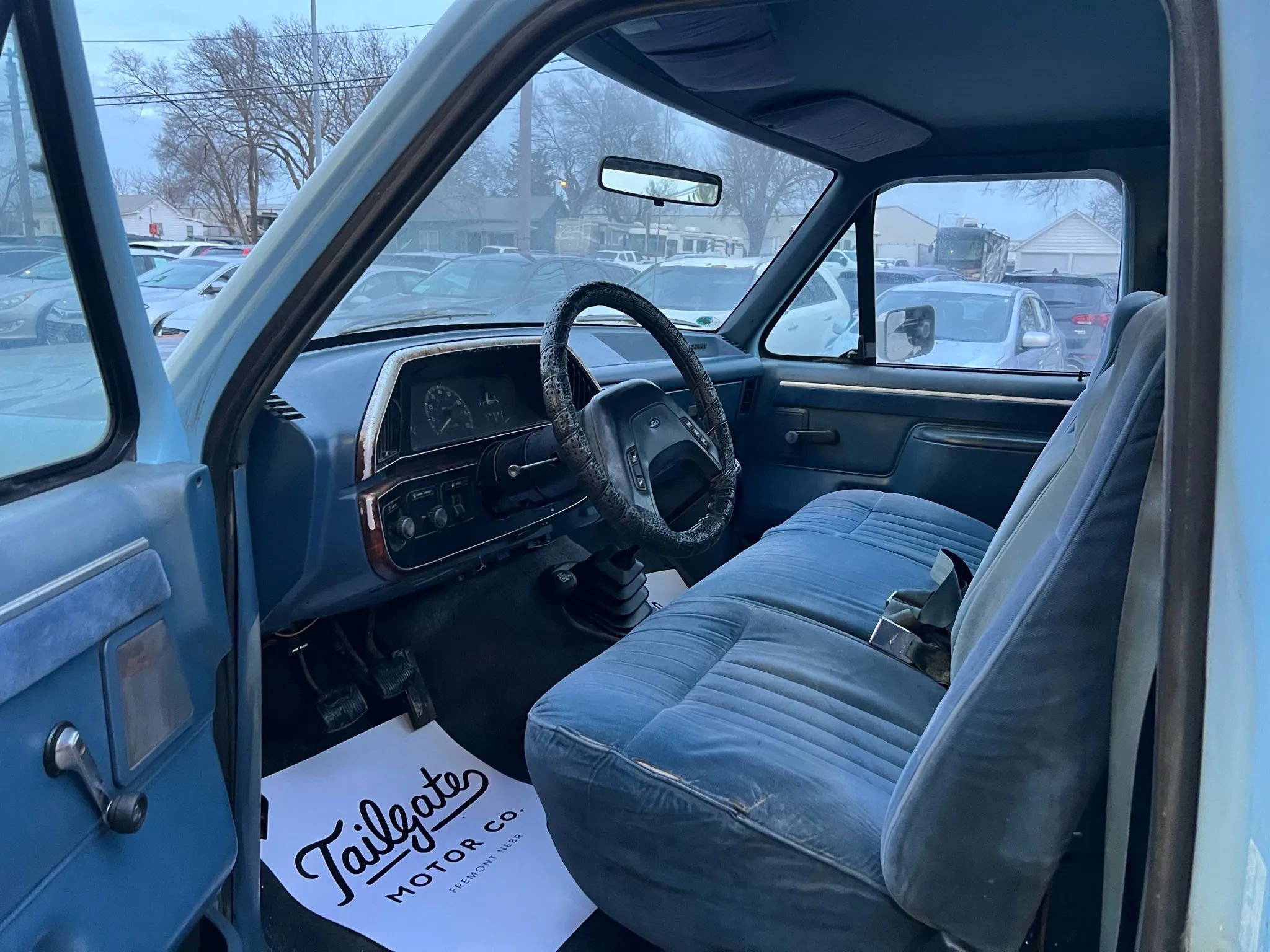 Used 1987 Ford F250 4x4 Regular Cab image 9