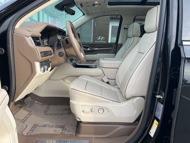 Certified 2024 GMC Yukon XL Denali w/ Denali Reserve Package image 10