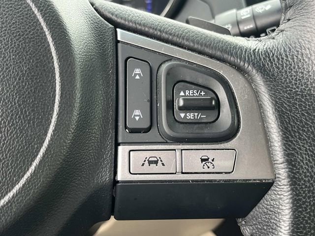 Used 2017 Subaru Outback 2.5i Limited AWD/4WD image 32