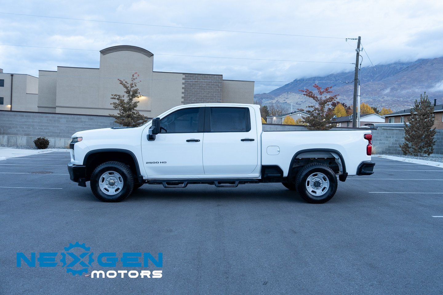Used 2020 Chevrolet Silverado 2500 W/T image 23