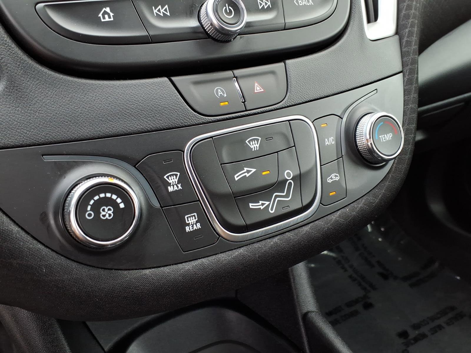 Used 2025 Chevrolet Malibu LS image 20