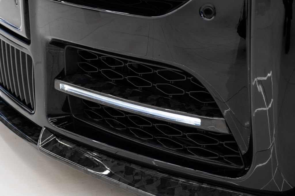 Used 2026 Rolls-Royce Phantom Sedan RWD image 38