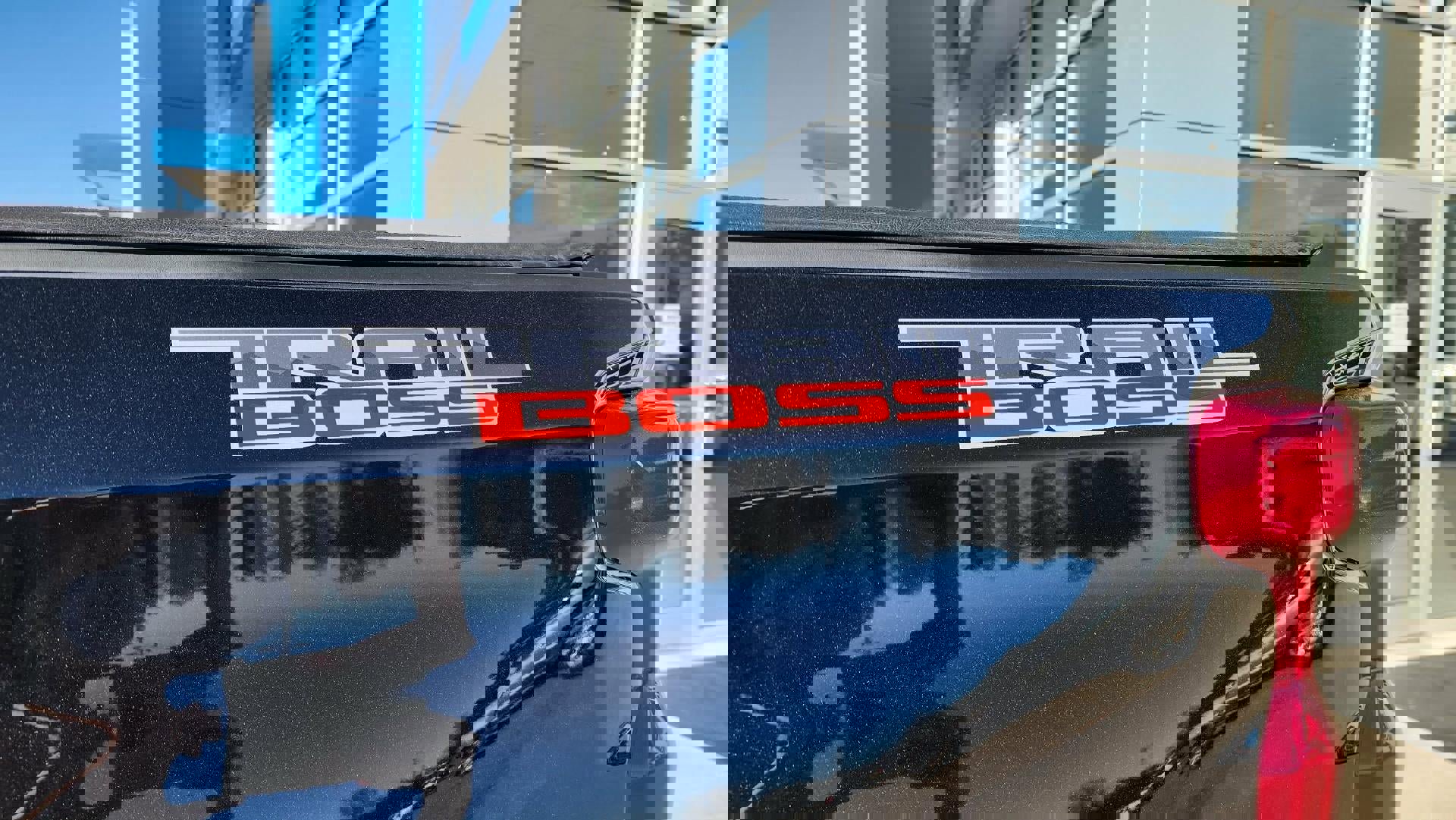 Certified 2022 Chevrolet Silverado 1500 LT Trail Boss w/ Bed Protection Package image 5