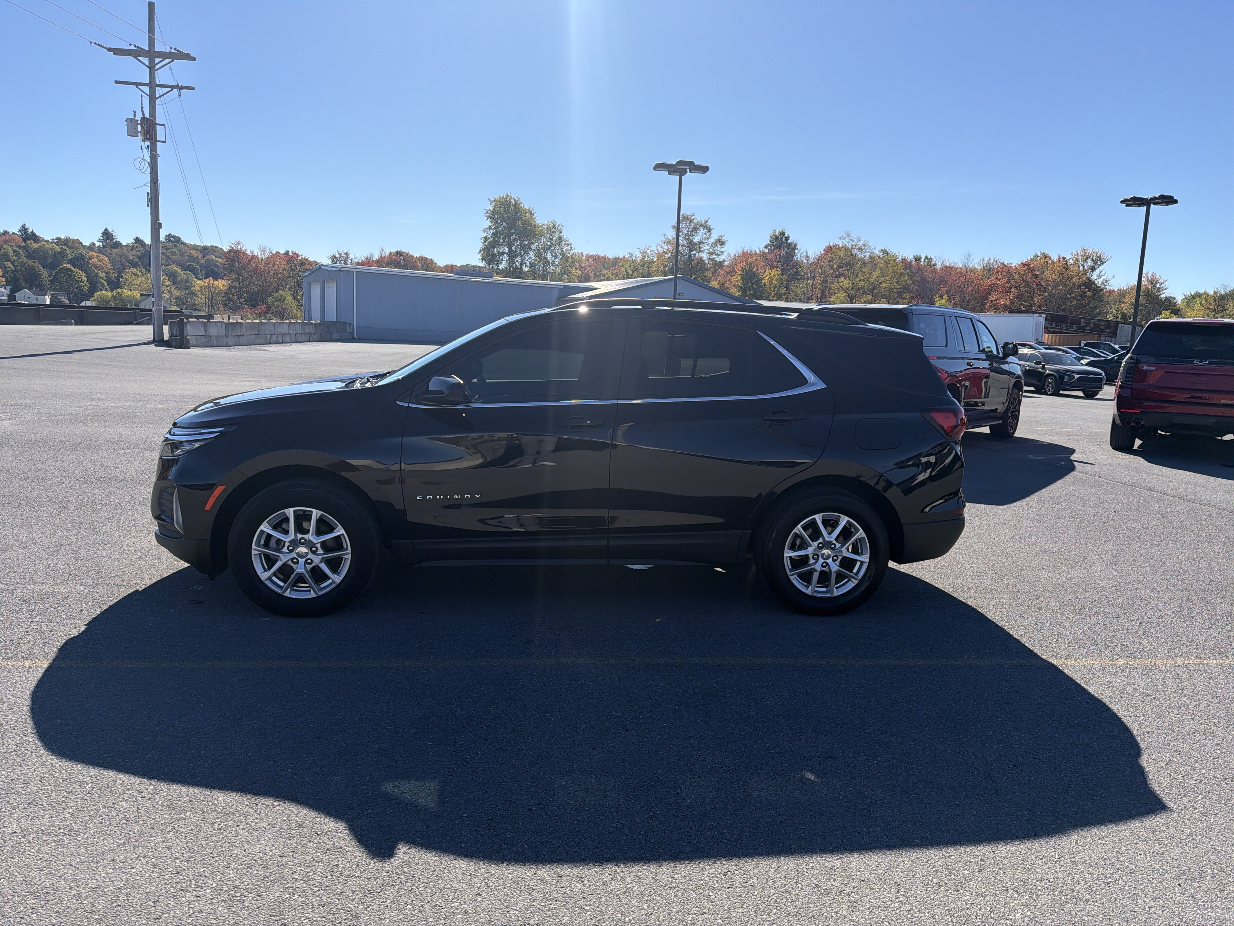 Used 2023 Chevrolet Equinox LT AWD/4WD image 12