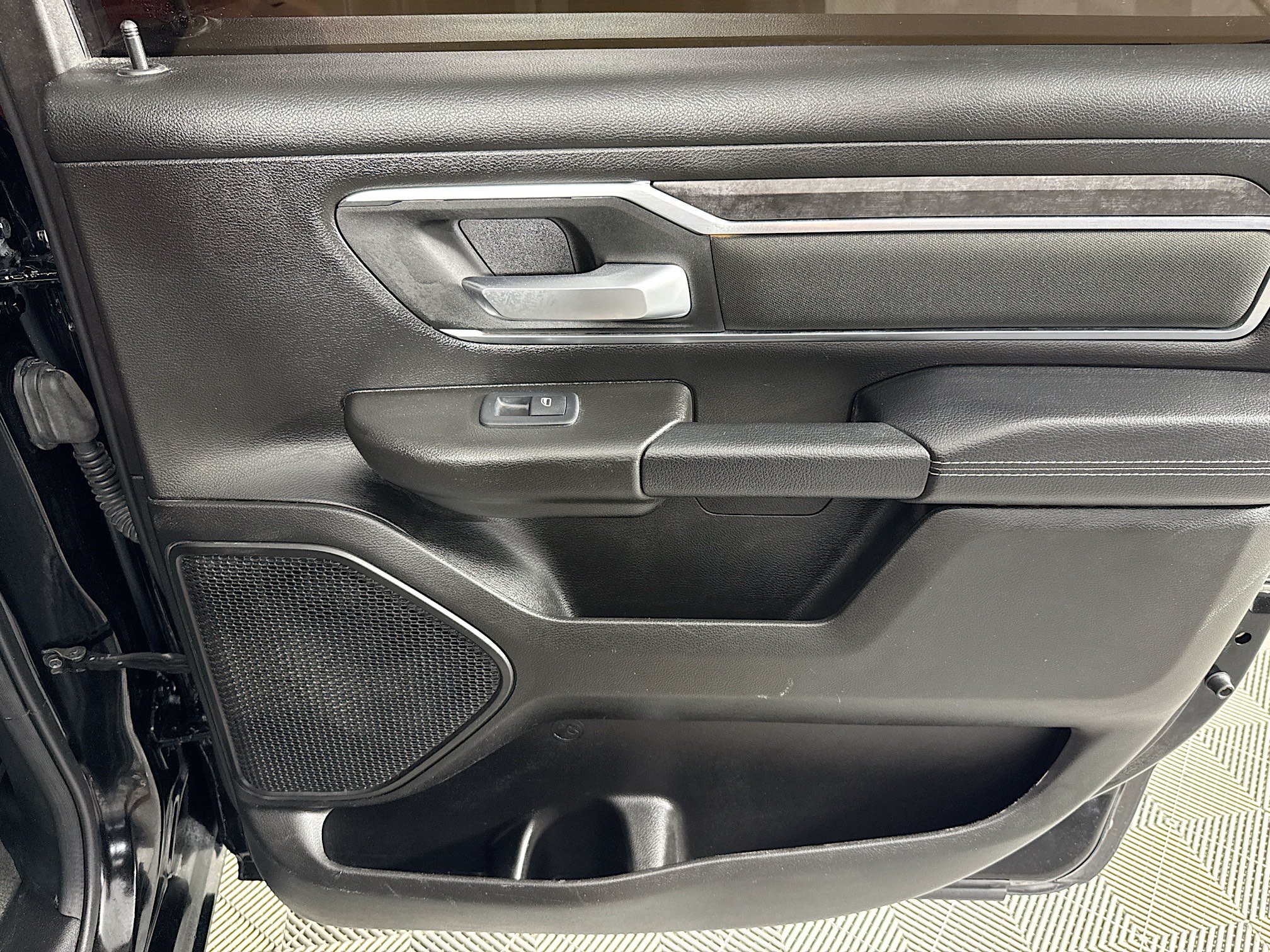 Used 2024 RAM 1500 Lone Star RWD image 26