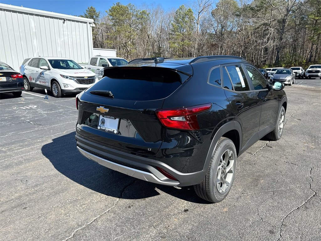 New 2026 Chevrolet Trax LT image 32