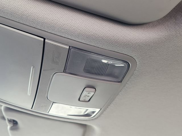 Used 2025 Kia Soul LX w/ LX Technology Package FWD image 25