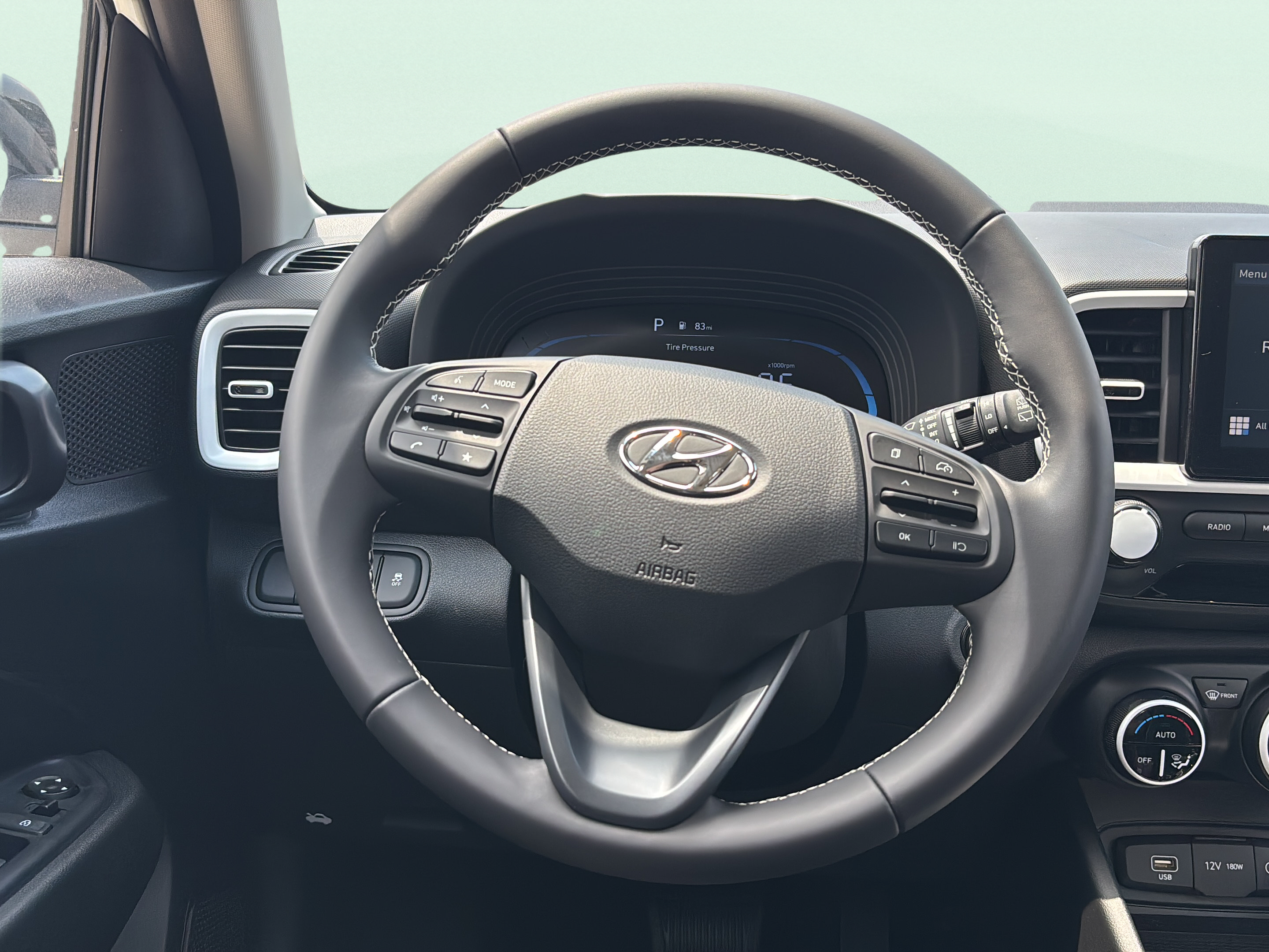 New 2026 Hyundai Venue SEL FWD image 12