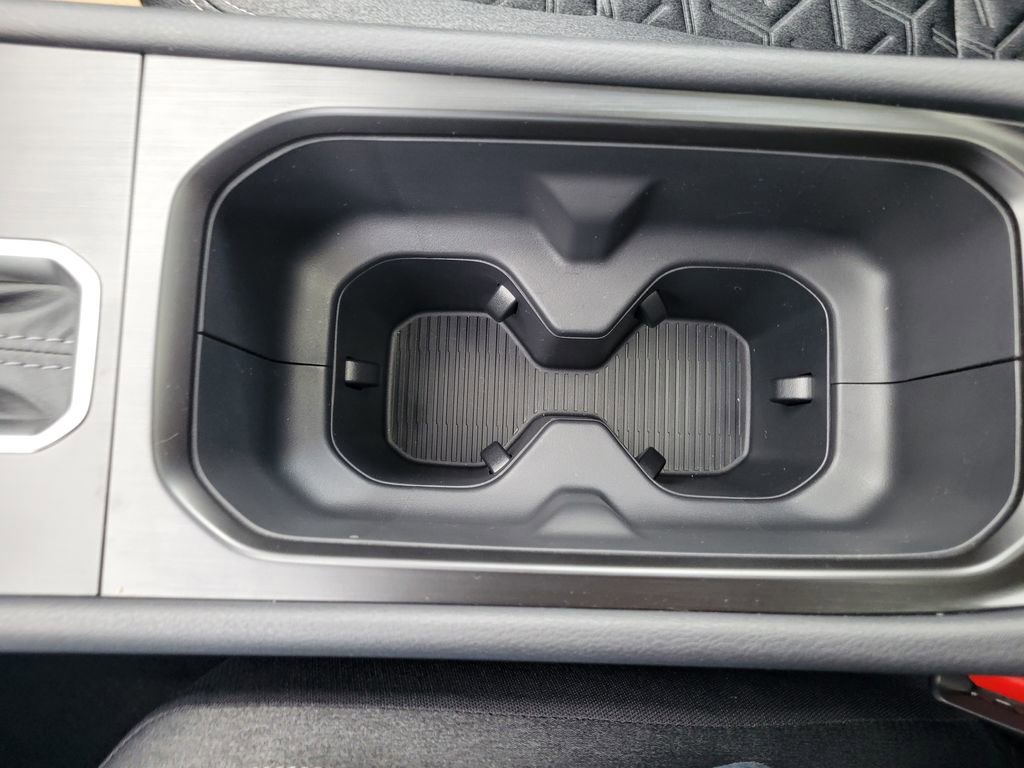 New 2026 Nissan Kicks SV w/ SV Premium Package image 25