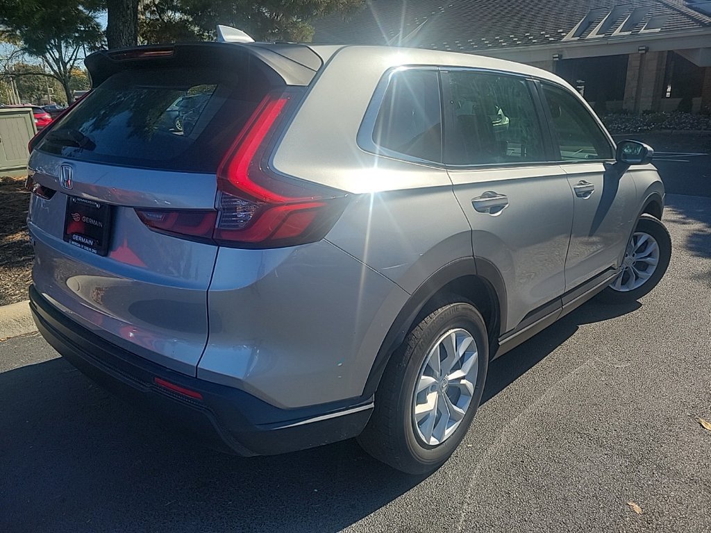 Used 2024 Honda CR-V LX image 6