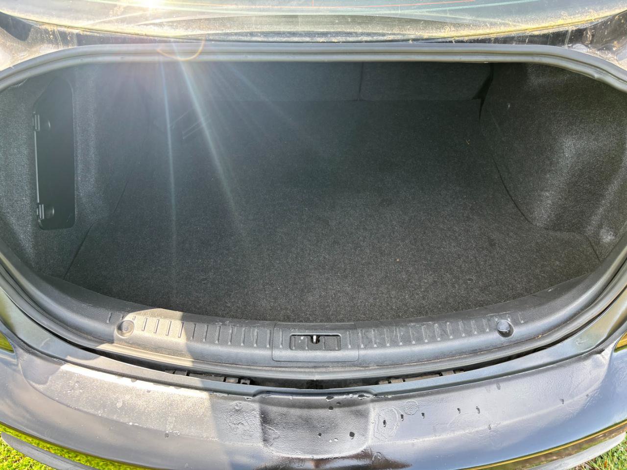 Used 2010 MAZDA MAZDA3 i Sport FWD image 23