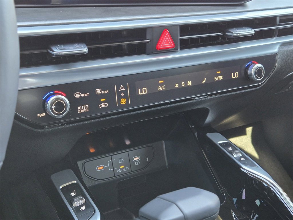 New 2026 Kia Sorento SX image 14