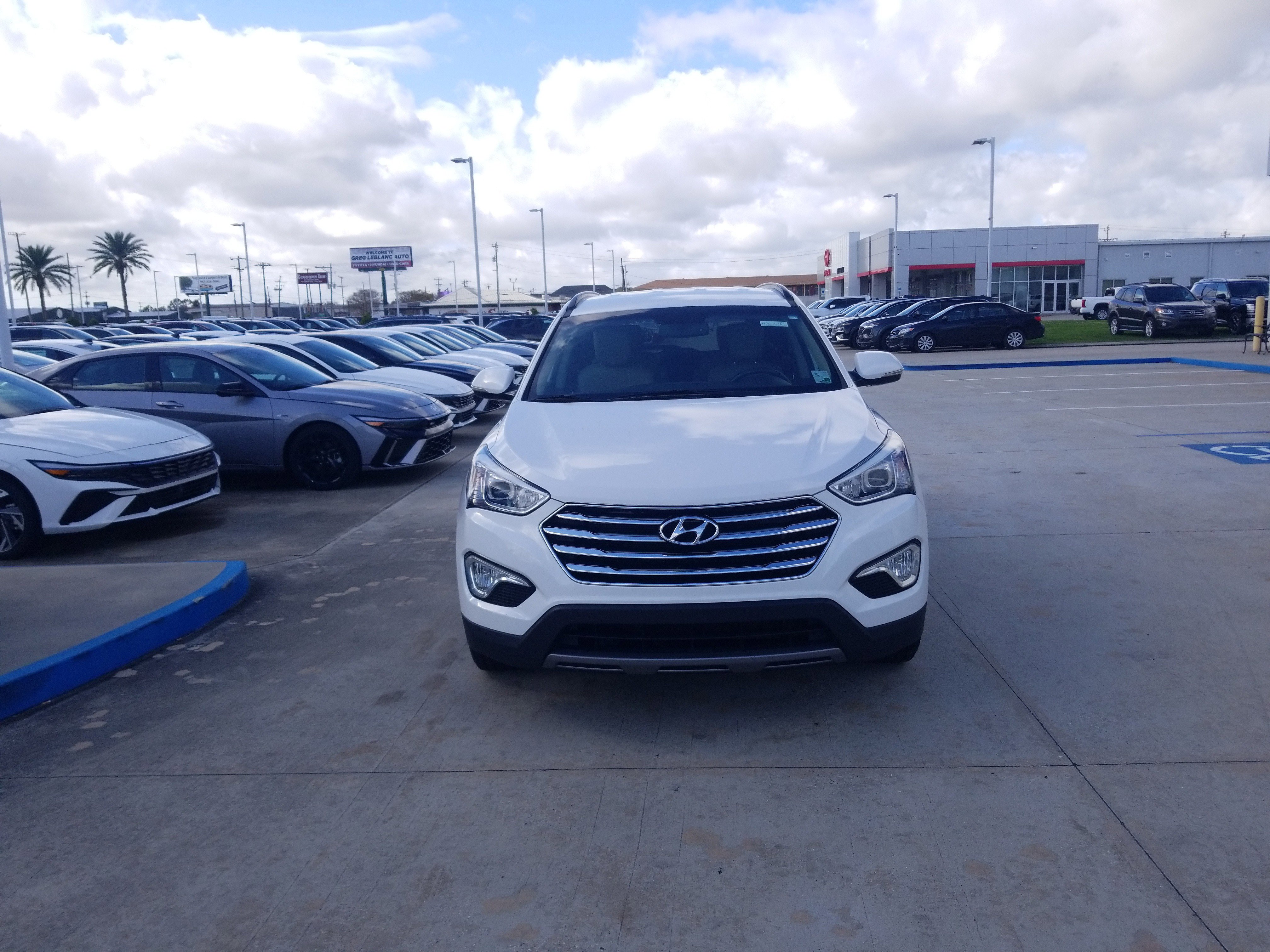 Used 2014 Hyundai Santa Fe Limited image 2