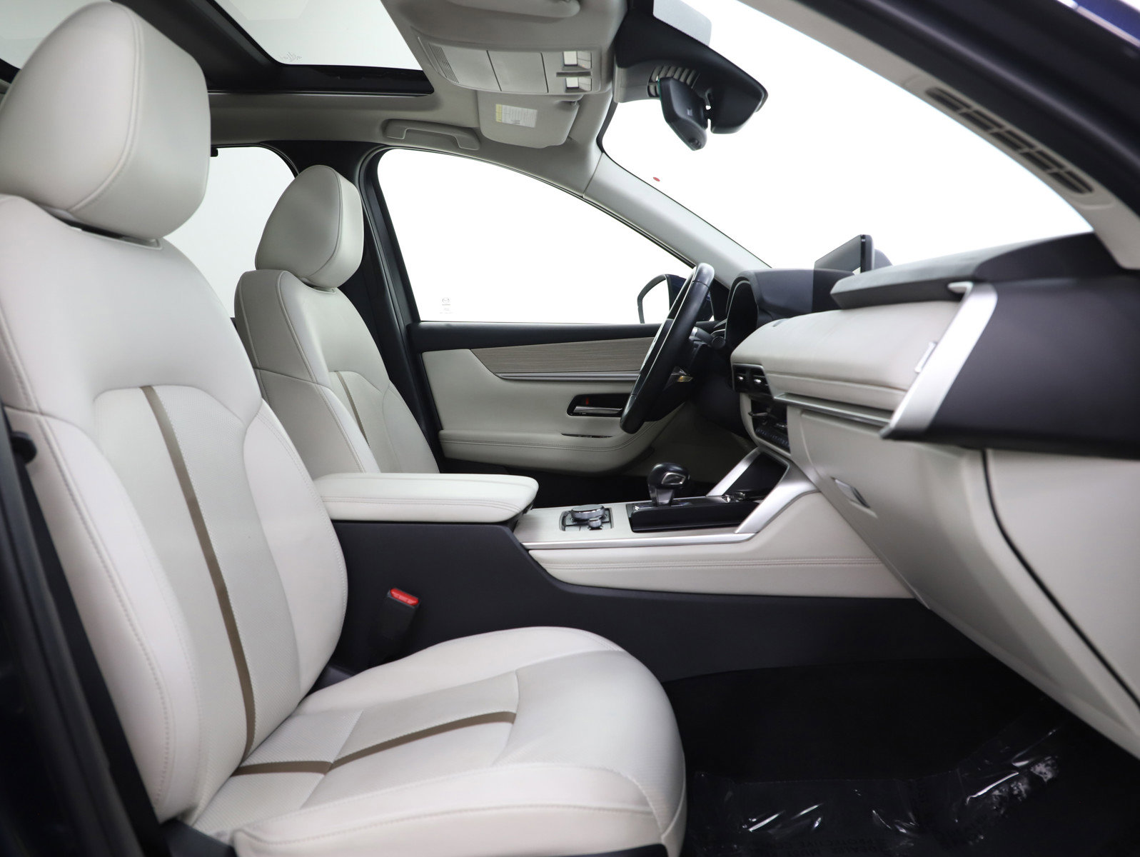 Certified 2024 MAZDA CX-90 3.3 Turbo w/ Premium Plus Pkg image 13