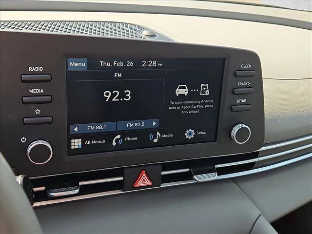 New 2026 Hyundai Elantra SE FWD image 13