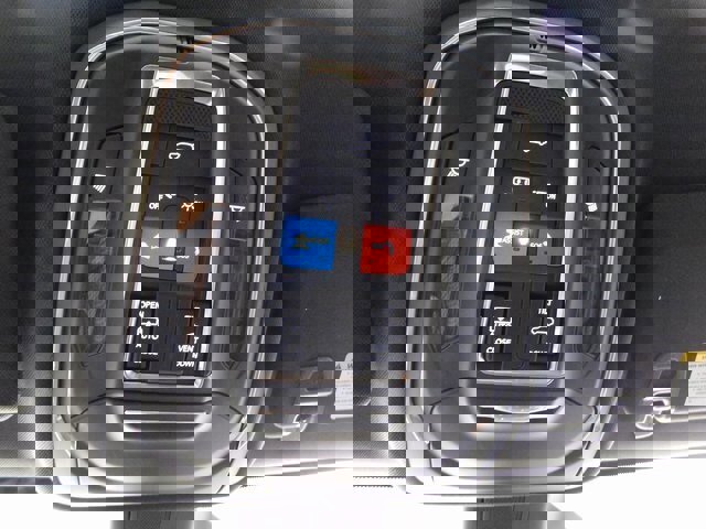 Used 2022 Jeep Grand Cherokee L Laredo image 37