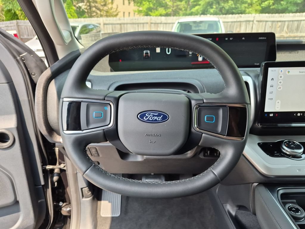 New 2026 Ford Expedition Active AWD/4WD image 15