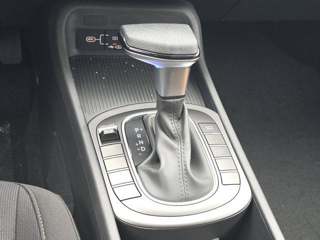 New 2027 Hyundai Kona SE FWD image 13