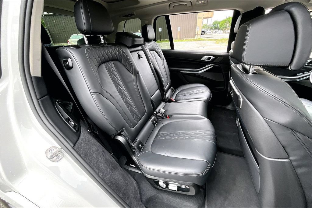 Certified 2026 BMW X7 xDrive40i AWD/4WD image 21