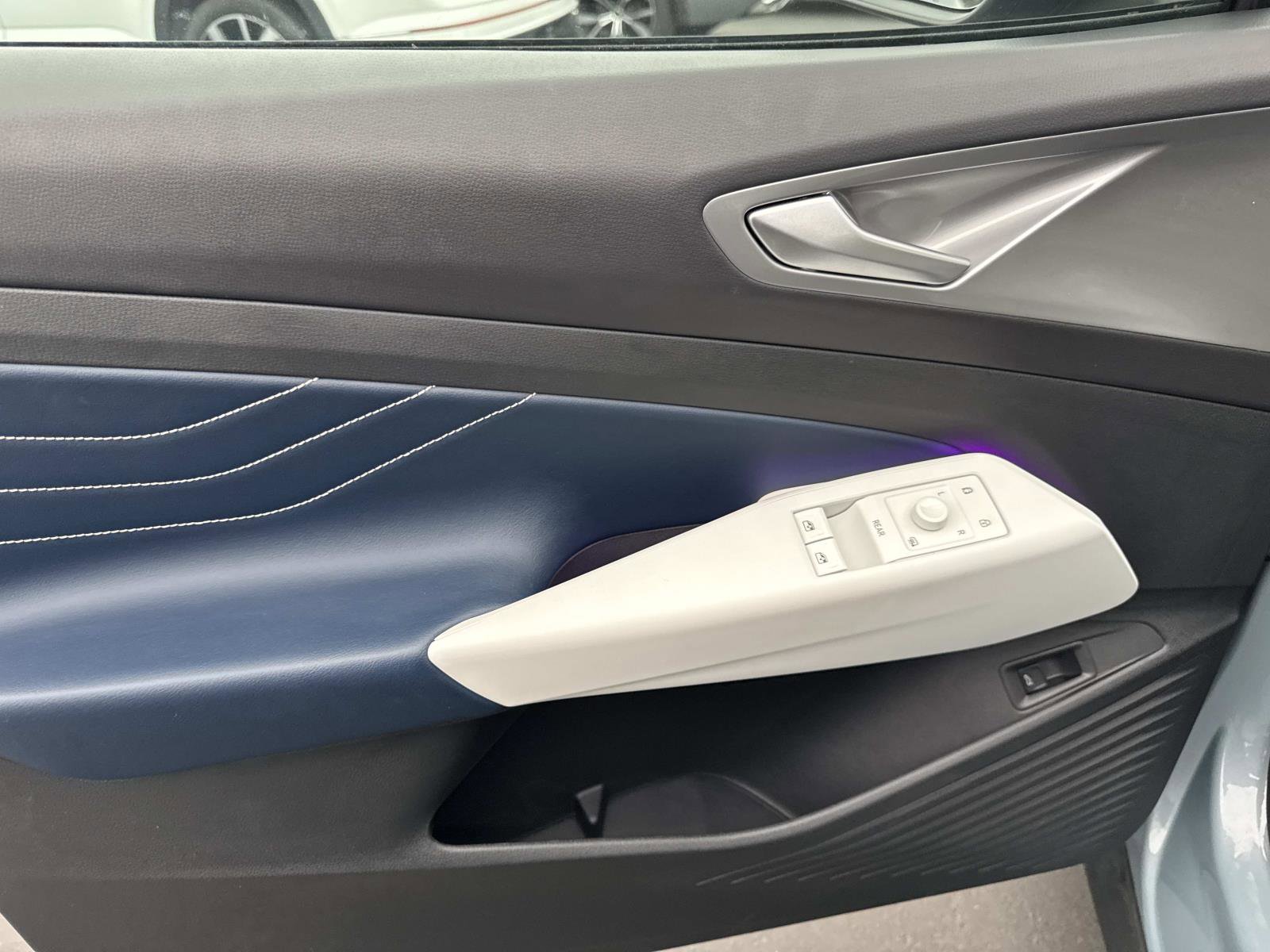 Certified 2023 Volkswagen ID.4 Pro S image 15