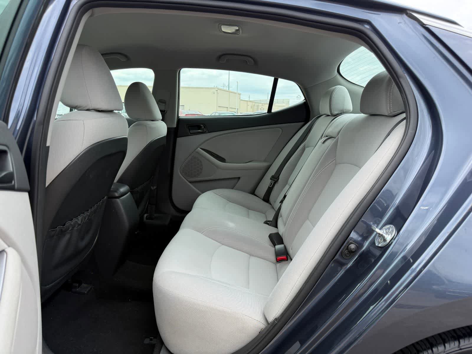 Used 2015 Kia Optima LX FWD image 18