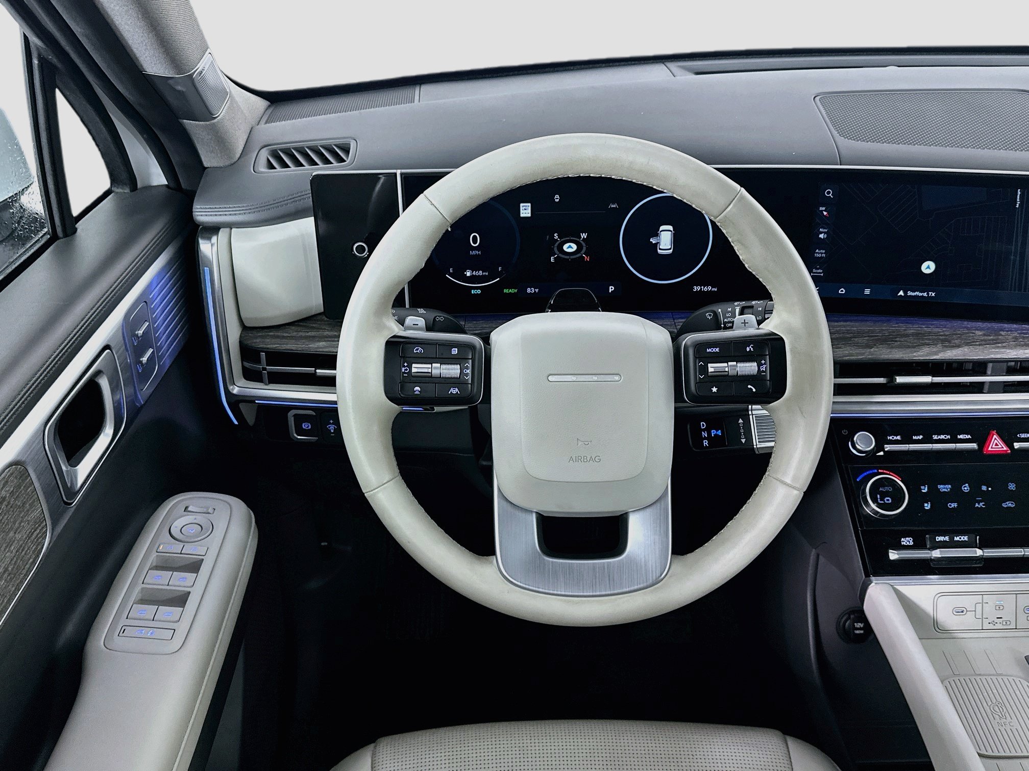 Used 2025 Hyundai Santa Fe Limited FWD image 18