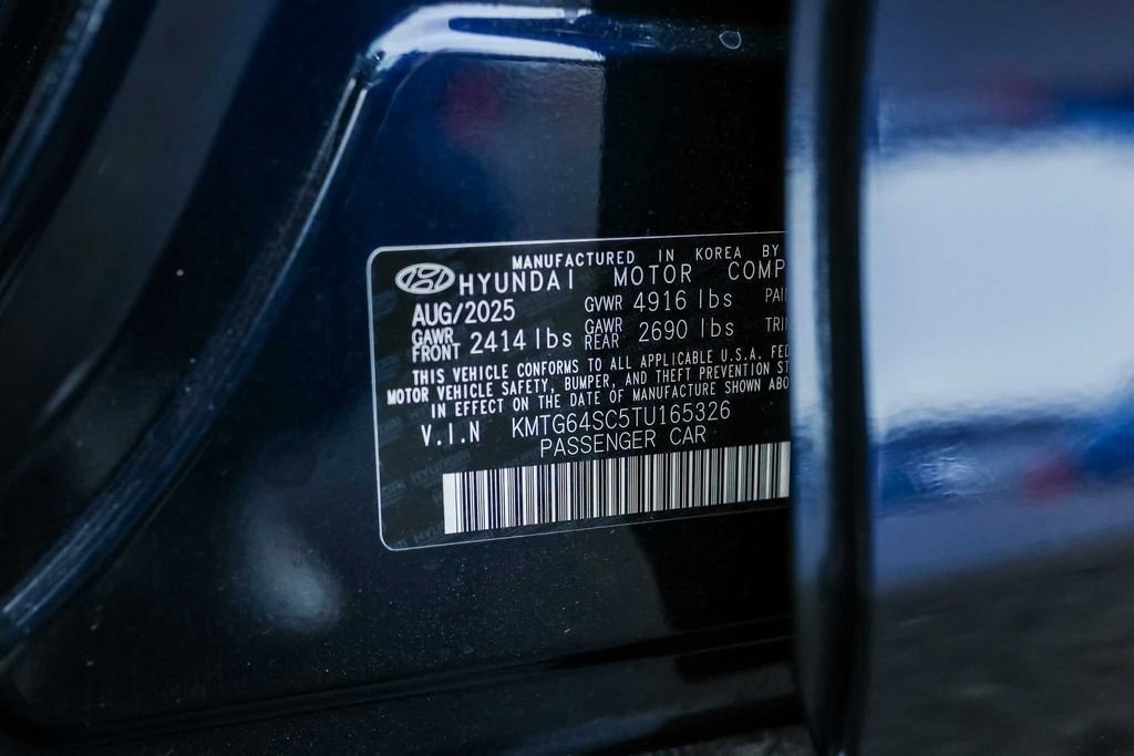 New 2026 Genesis G70 2.5T image 14