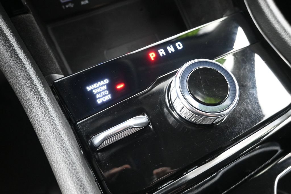 Used 2022 Jeep Grand Cherokee L Limited w/ Luxury Tech Group II AWD/4WD image 23