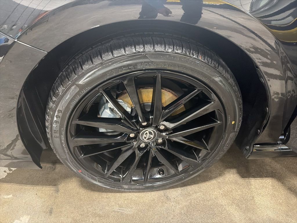 Used 2023 Toyota Camry XSE image 9