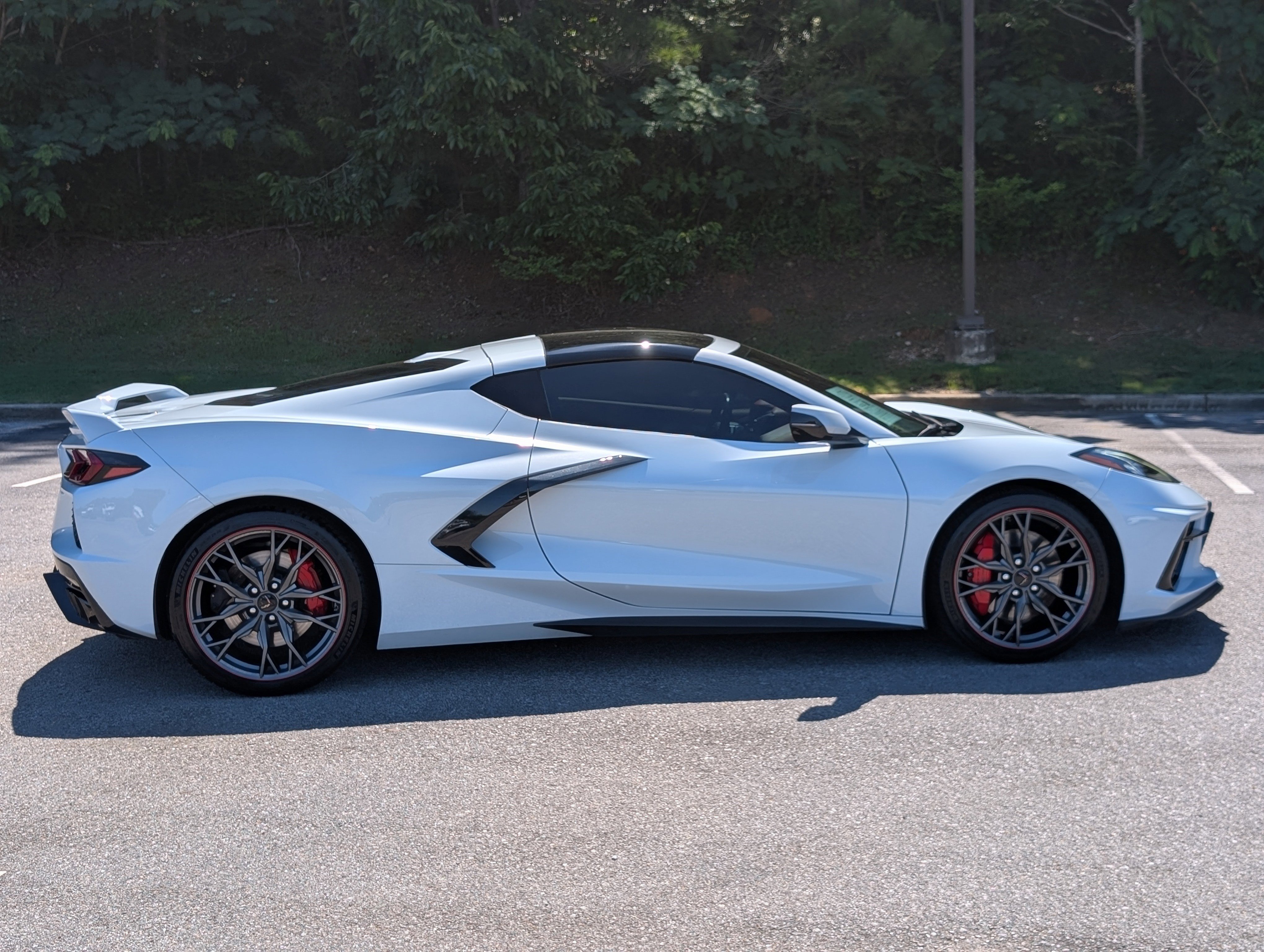 Used 2023 Chevrolet Corvette Stingray Premium Cpe w/ Z51 Performance Package RWD image 10