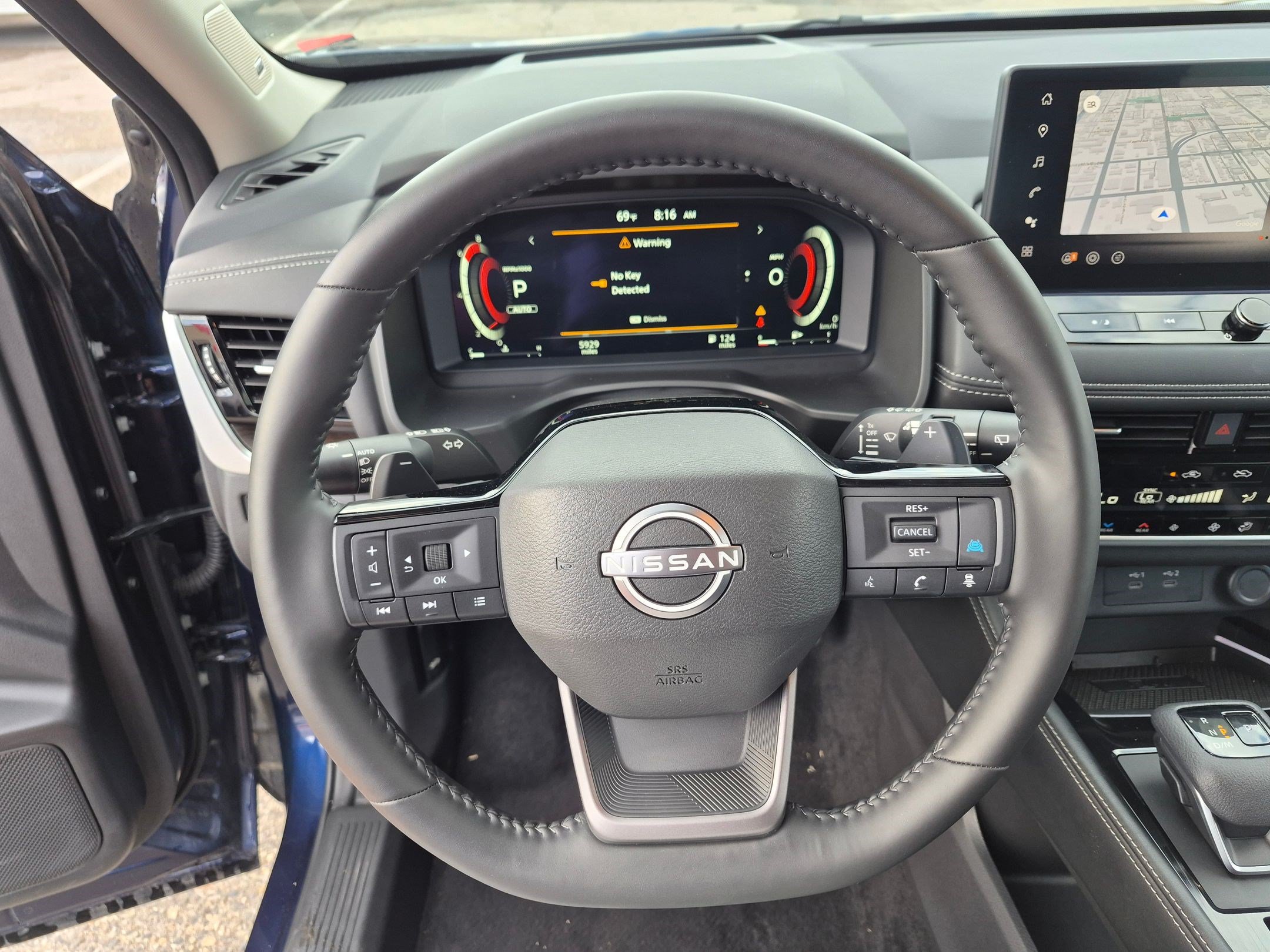 Used 2026 Nissan Rogue Platinum w/ Platinum Premium Package AWD/4WD image 18