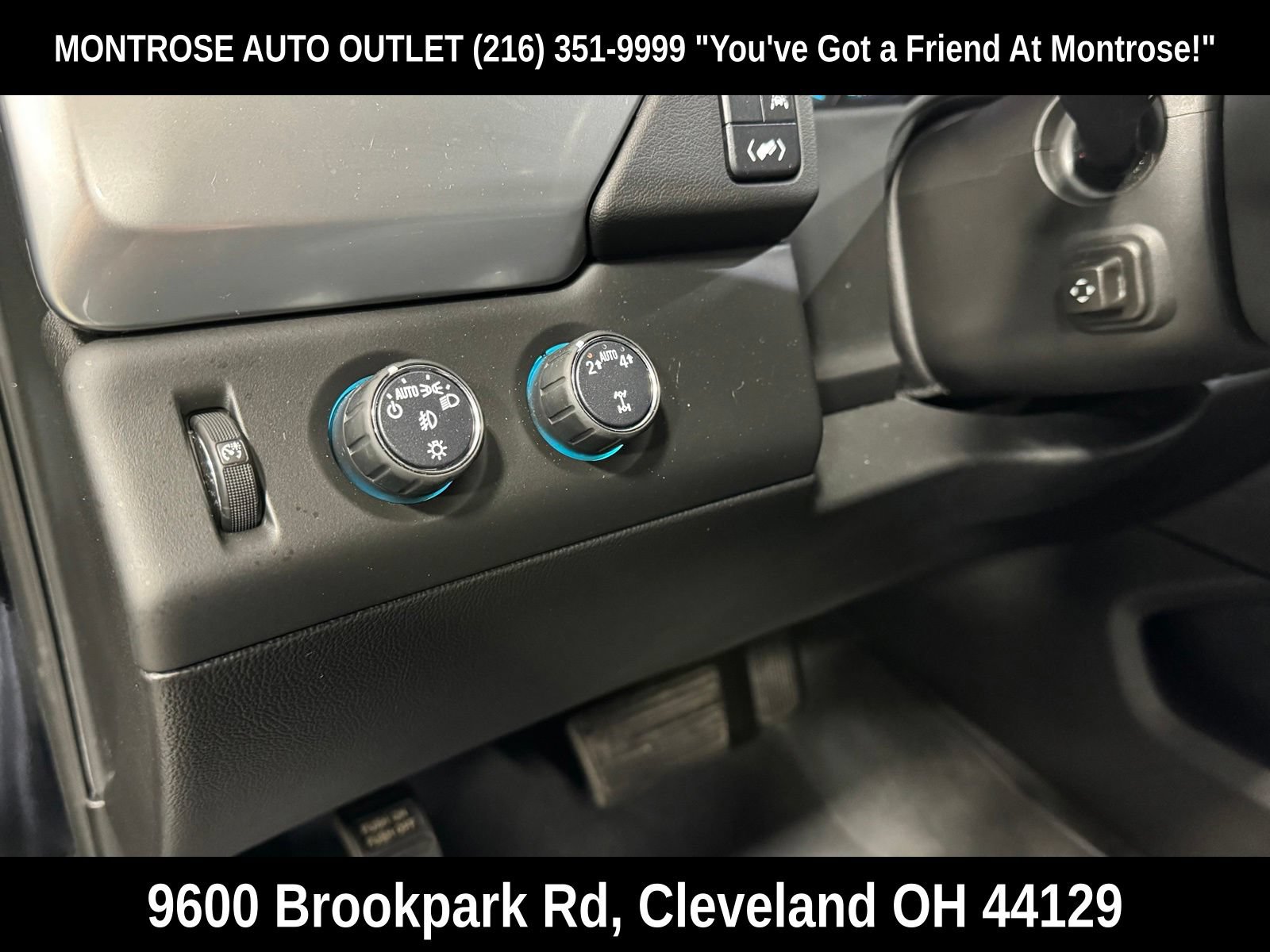 Used 2020 Chevrolet Tahoe Premier AWD/4WD image 16