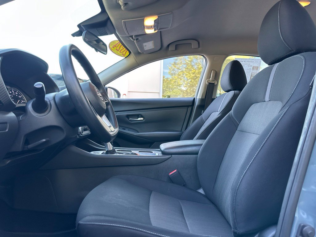 Used 2024 Nissan Sentra SV FWD image 35