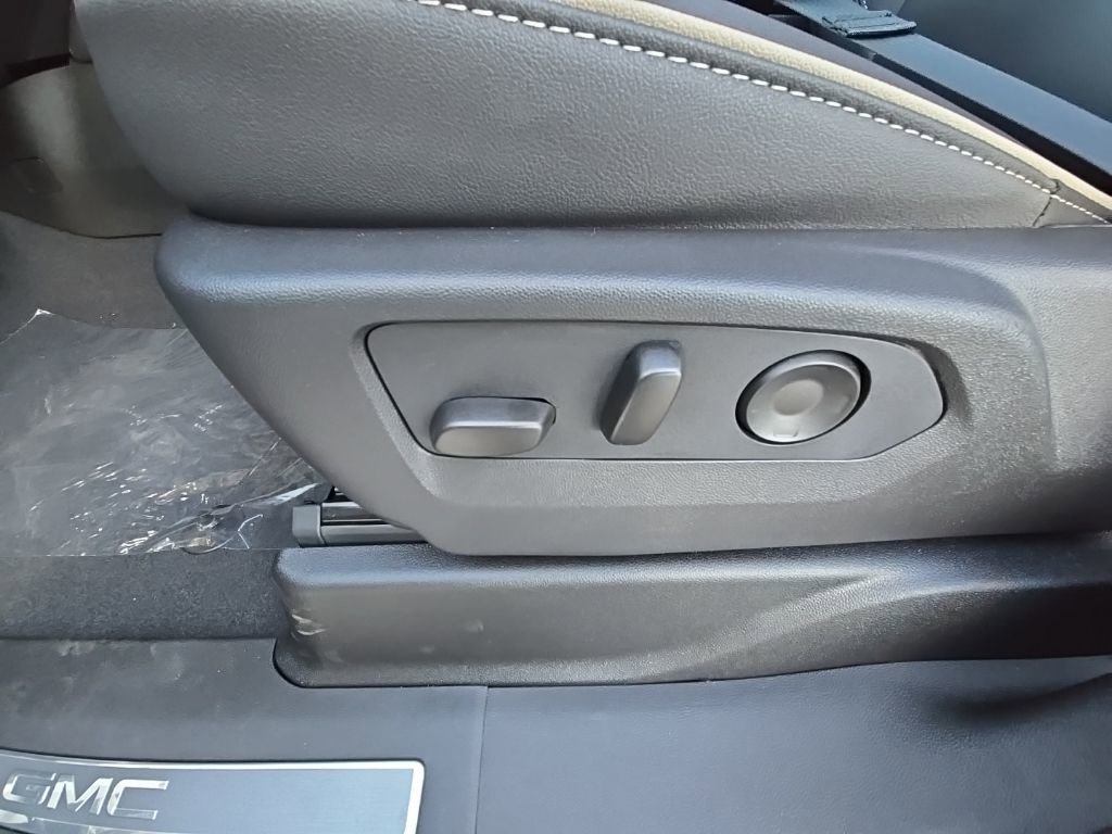 New 2026 GMC Yukon XL Elevation w/ Elevation Premium Package image 34