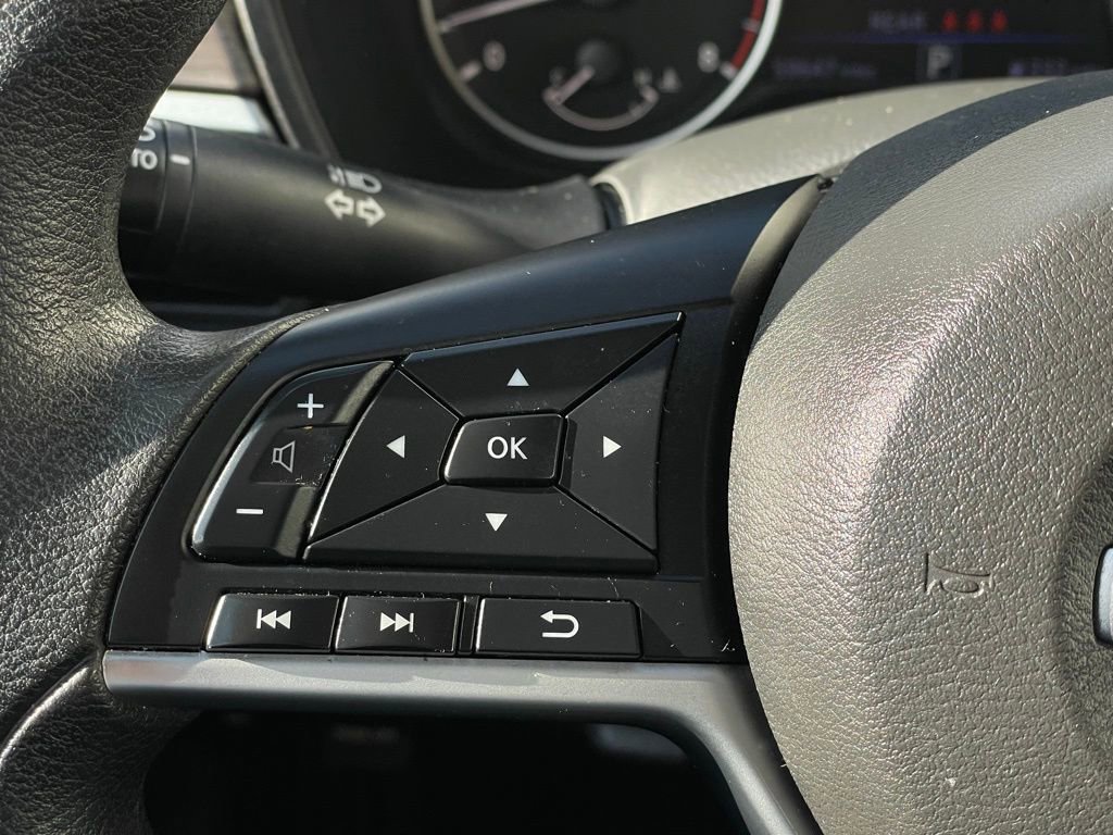 Used 2024 Nissan Altima 2.5 SV image 15