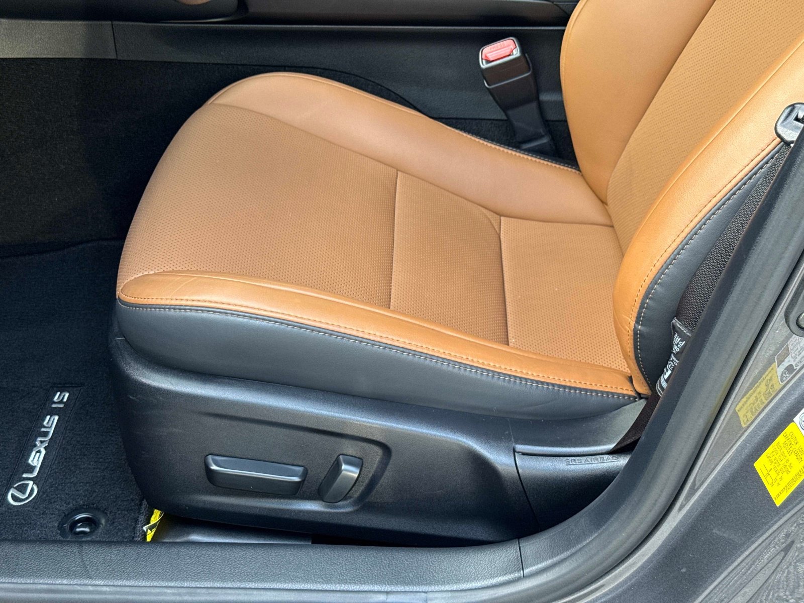 Certified 2024 Lexus IS 300 w/ Comfort Package RWD image 19