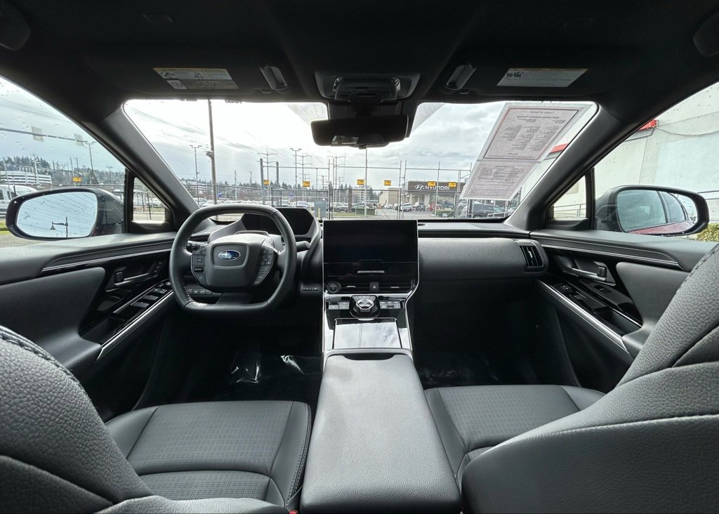 Used 2024 Subaru Solterra Touring image 19