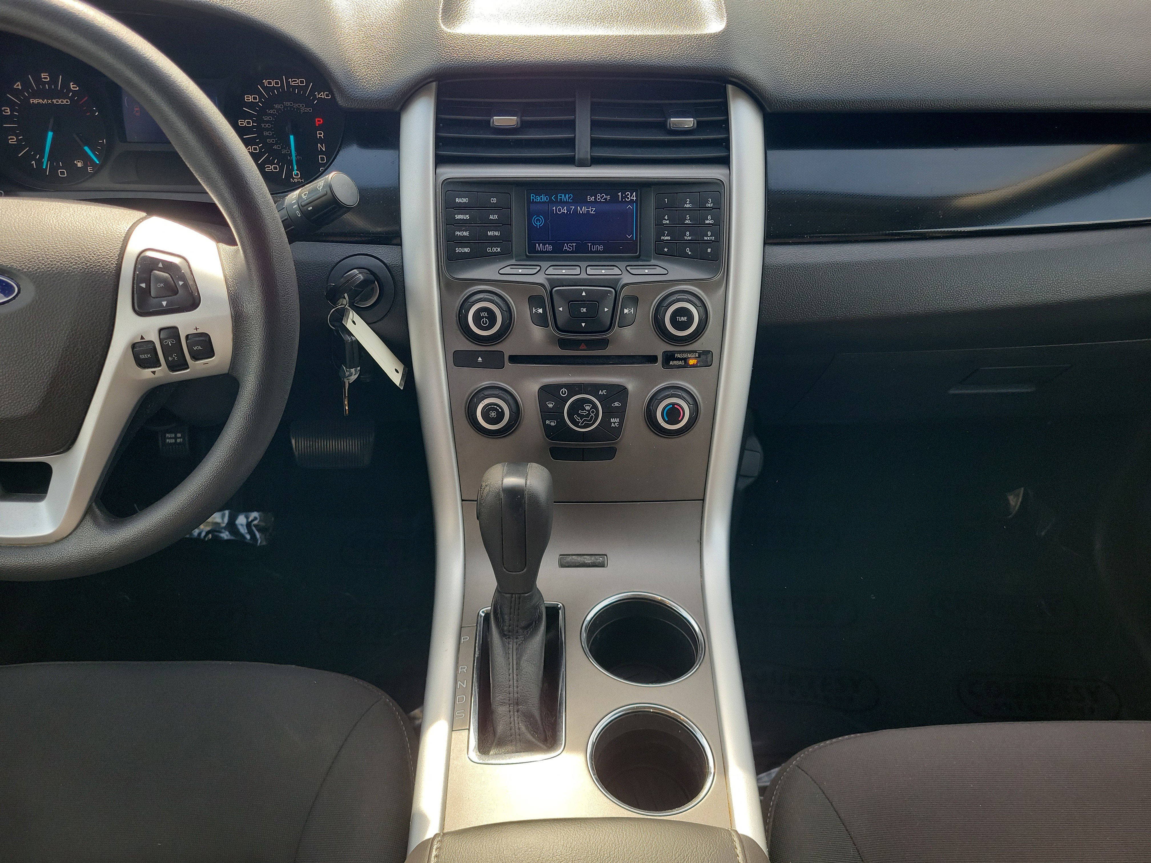 Used 2013 Ford Edge SE image 18