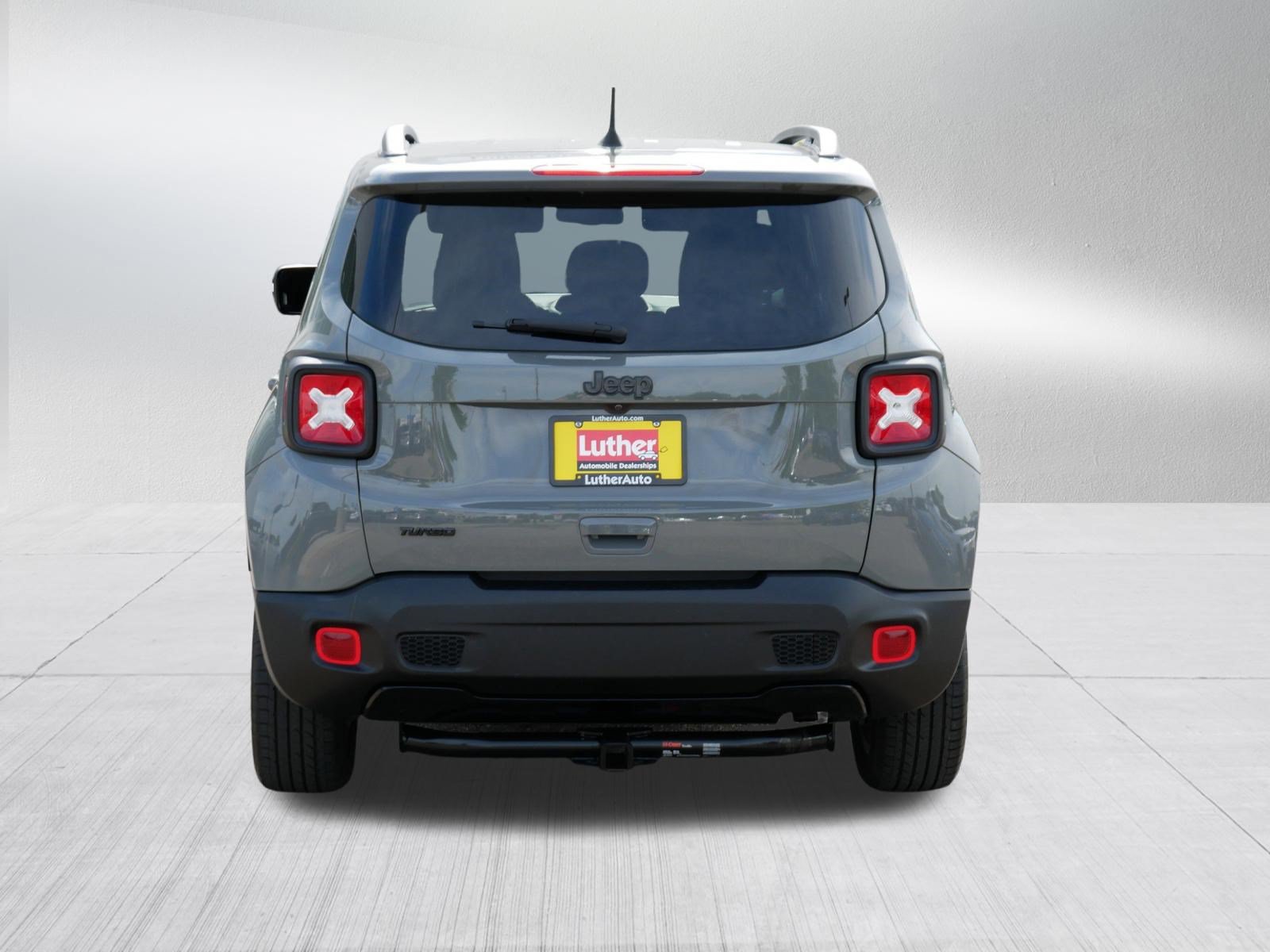 Used 2022 Jeep Renegade Altitude w/ Convenience Group AWD/4WD image 6