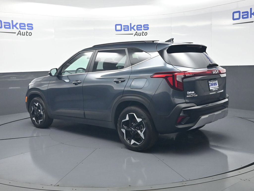 Certified 2025 Kia Seltos EX w/ EX Sunroof Package AWD/4WD image 6