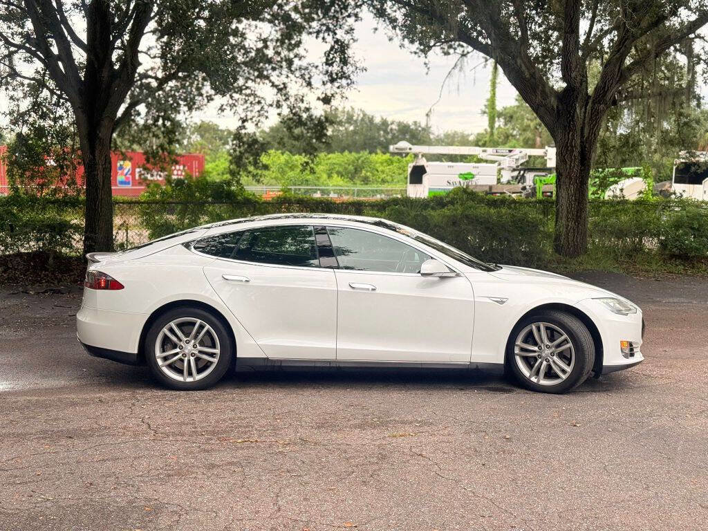 Used 2013 Tesla Model S Performance image 4