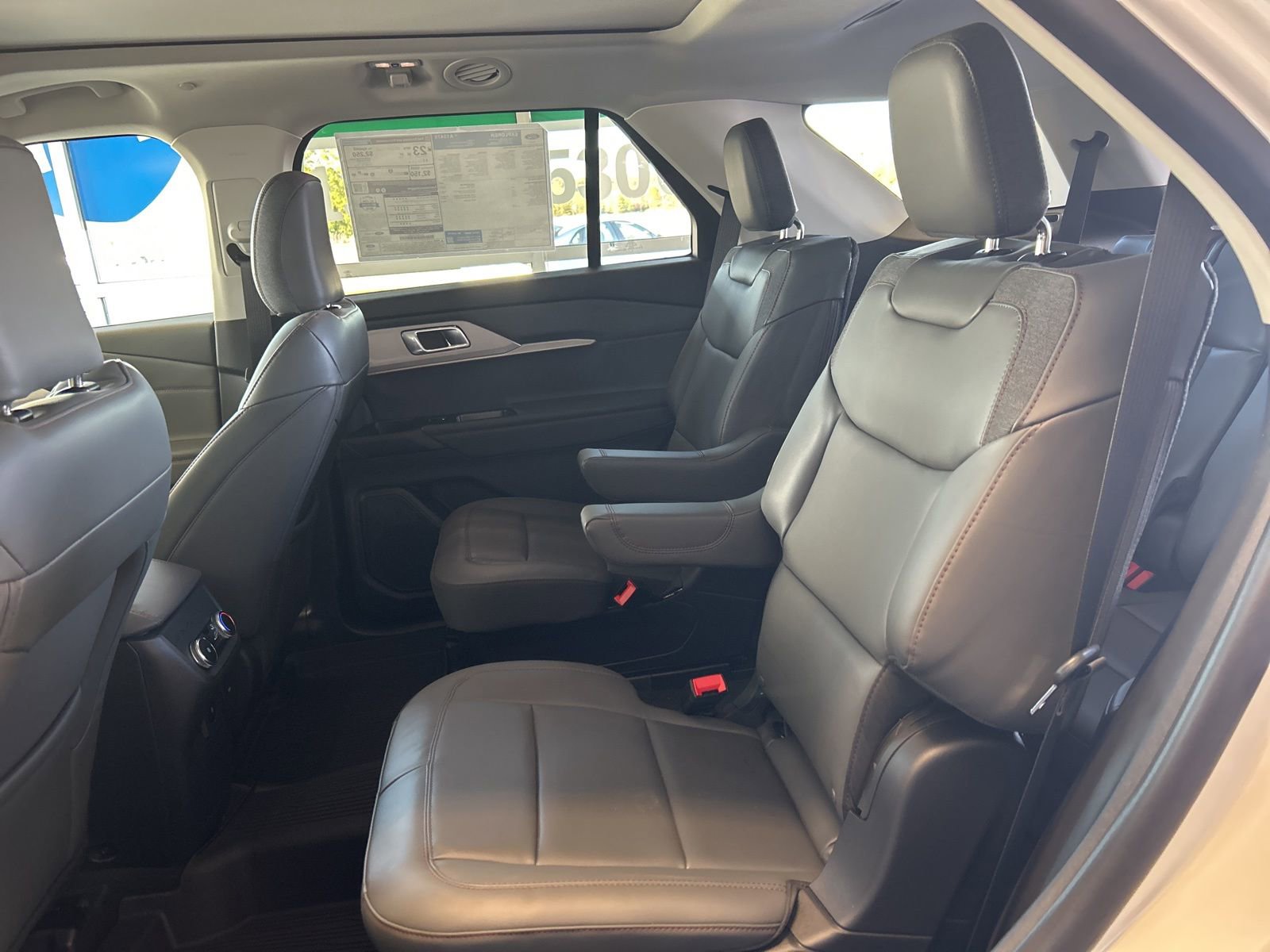New 2026 Ford Explorer Active w/ Active Comfort Package image 15