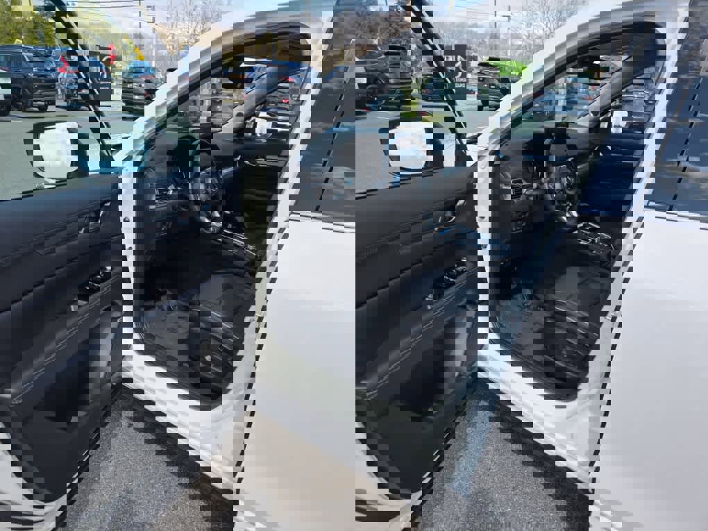 Used 2025 MAZDA CX-5 AWD 2.5 S w/ Premium Plus Pkg image 11