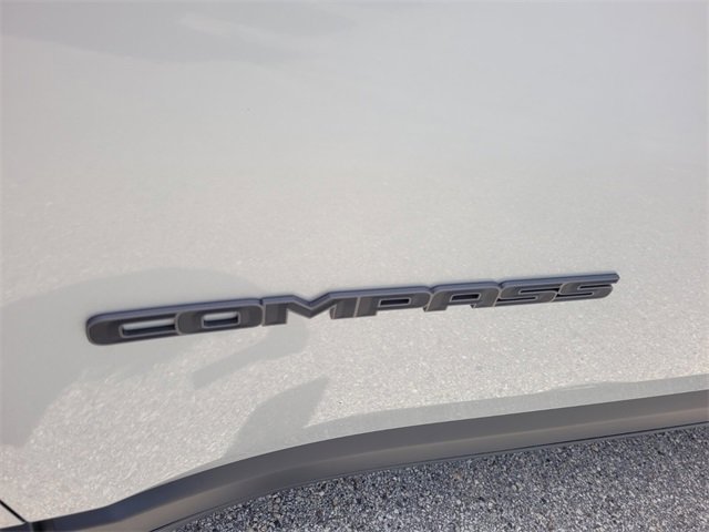 New 2025 Jeep Compass Latitude w/ Altitude Special Edition image 3