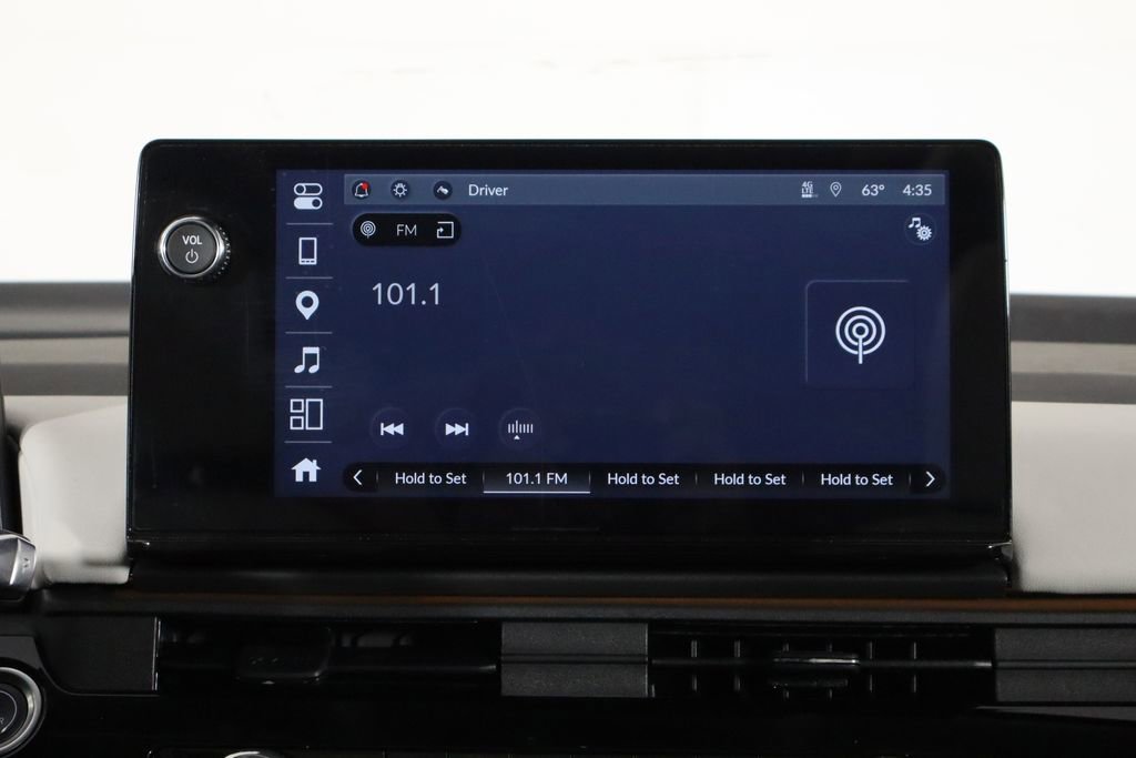 Used 2024 Honda Prologue Touring image 26